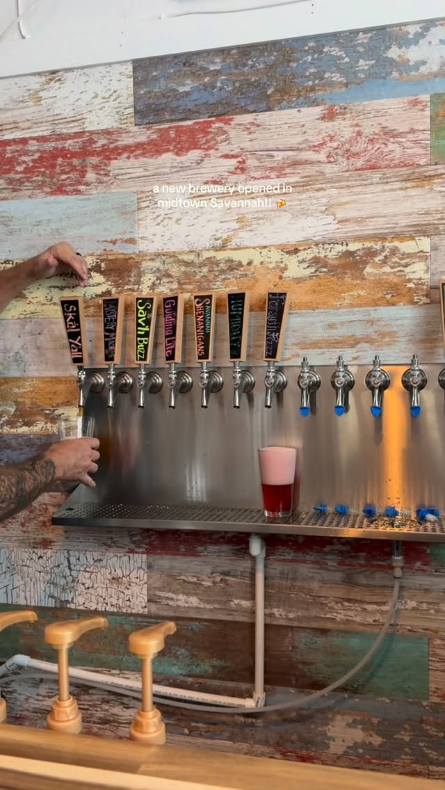 First City Brewing on Habersham, image of happy people drinking